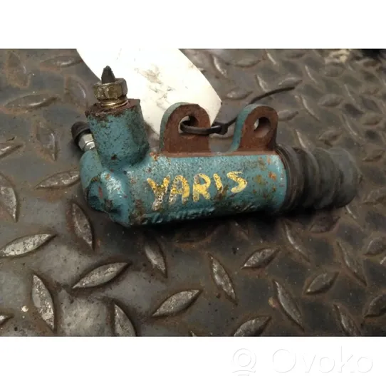 Toyota Yaris Clutch slave cylinder 