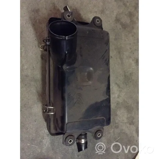 Fiat Punto (176) Boîtier de filtre à air 