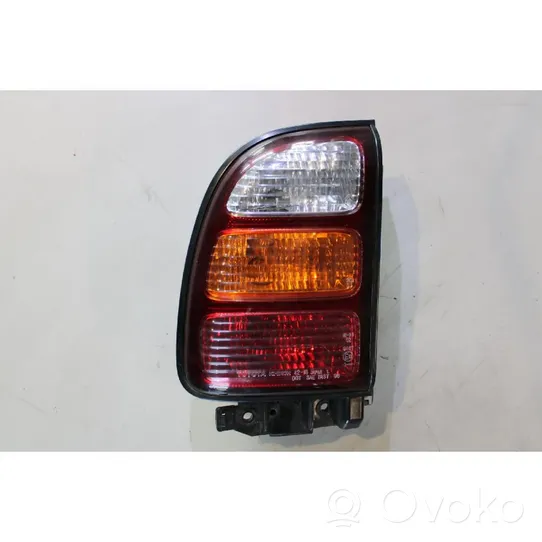 Toyota RAV 4 (XA10) Lampa tylna 