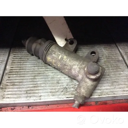 Alfa Romeo GTV Clutch slave cylinder 