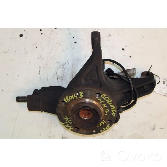 Citroen Berlingo Front wheel hub 