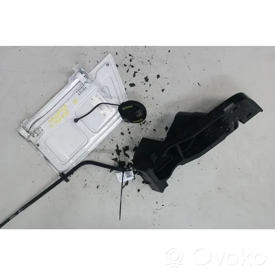 Nissan Terrano Tappo del serbatoio del carburante 