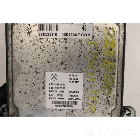 Mercedes-Benz Sprinter W906 Polttoaineen ruiskutuksen ohjainlaite/moduuli 