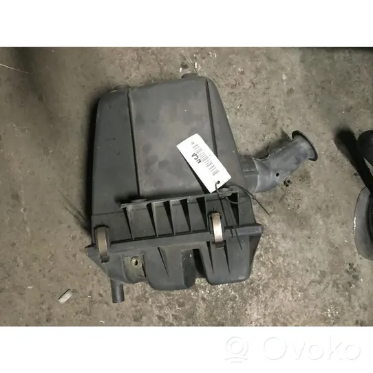 Ford Tourneo Air filter box 