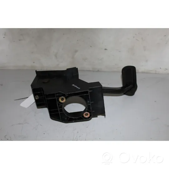 Mercedes-Benz C W203 Brake pedal 