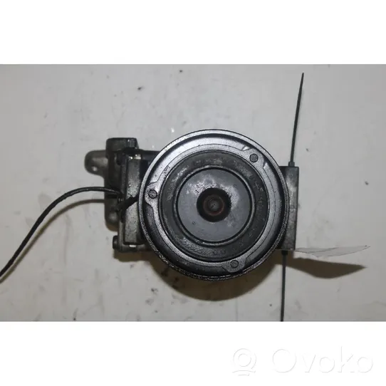 KIA Carens I Air conditioning (A/C) compressor (pump) 