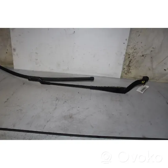 Ford S-MAX Front wiper blade arm 