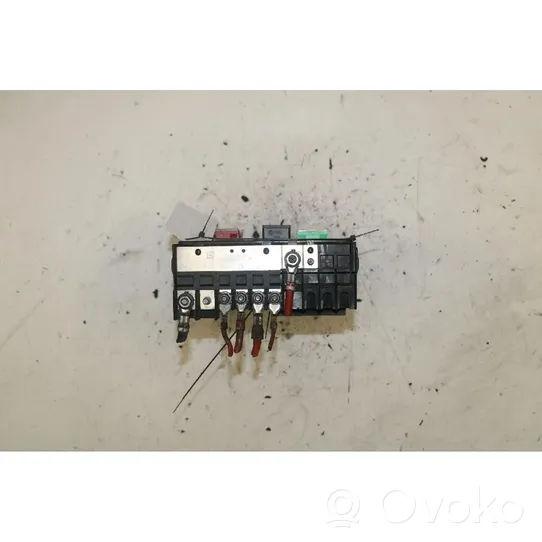 Volkswagen Golf Plus Fuse module 