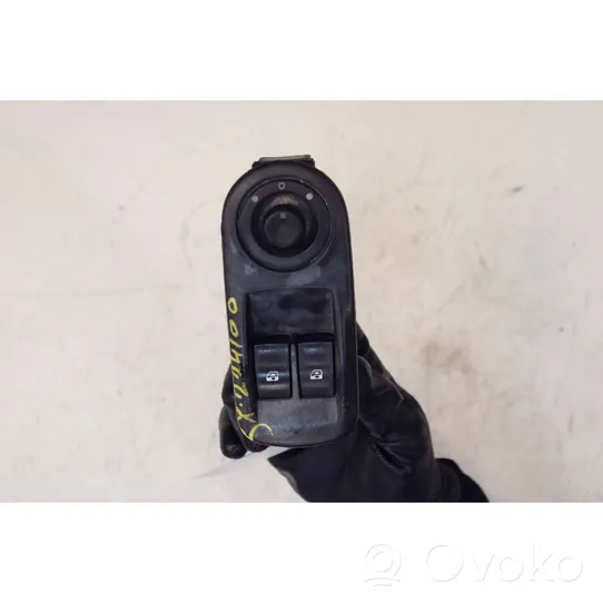 Renault Trafic II (X83) Electric window control switch 