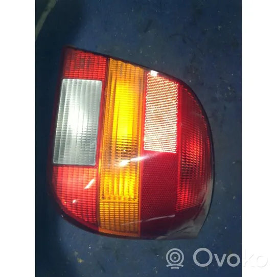 Ford Fiesta Lampa tylna 