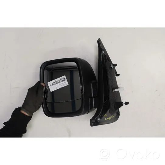 Opel Vivaro Front door electric wing mirror 