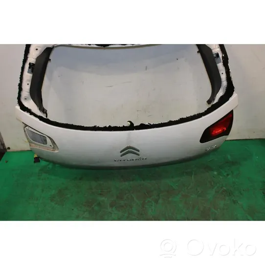 Citroen C3 Takaluukun/tavaratilan kansi 