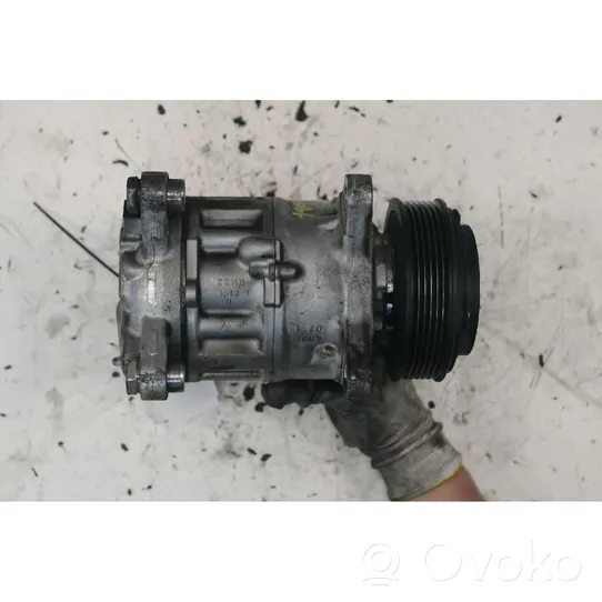 BMW 1 F20 F21 Compressore aria condizionata (A/C) (pompa) 