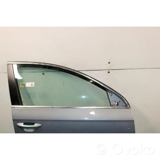 Volkswagen PASSAT B6 Drzwi przednie 