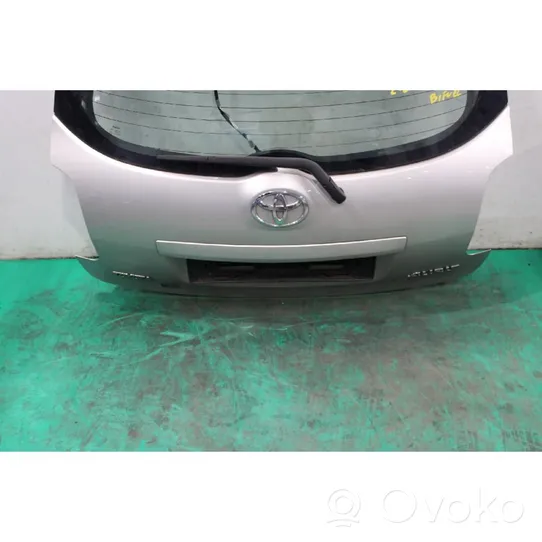 Toyota Auris 150 Takaluukun/tavaratilan kansi 