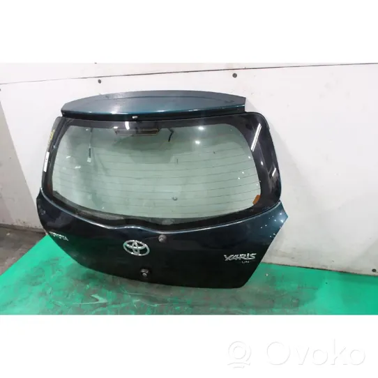 Toyota Yaris Takaluukun/tavaratilan kansi 