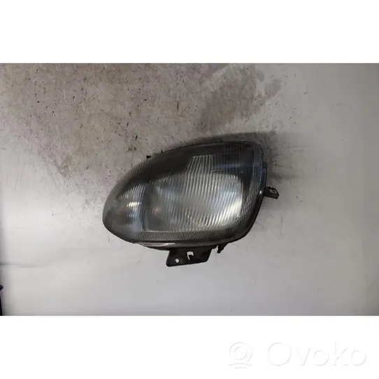 Renault Clio II Lampa przednia 