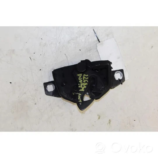 Fiat Punto (188) Tie down hook / loop 