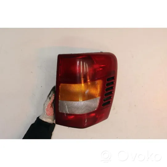 Jeep Grand Cherokee (WJ) Rear/tail lights 