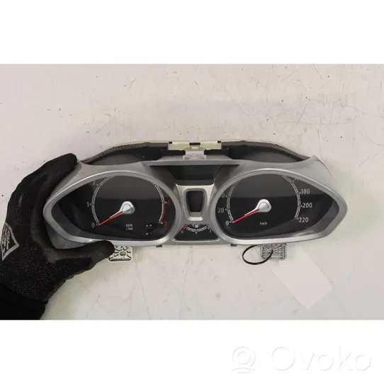 Honda Civic Speedometer (instrument cluster) 