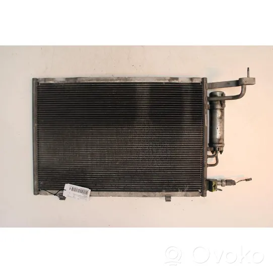 Ford Fiesta Radiateur condenseur de climatisation 