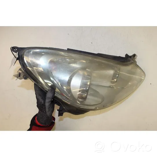 Opel Corsa D Передняя фара 13186382