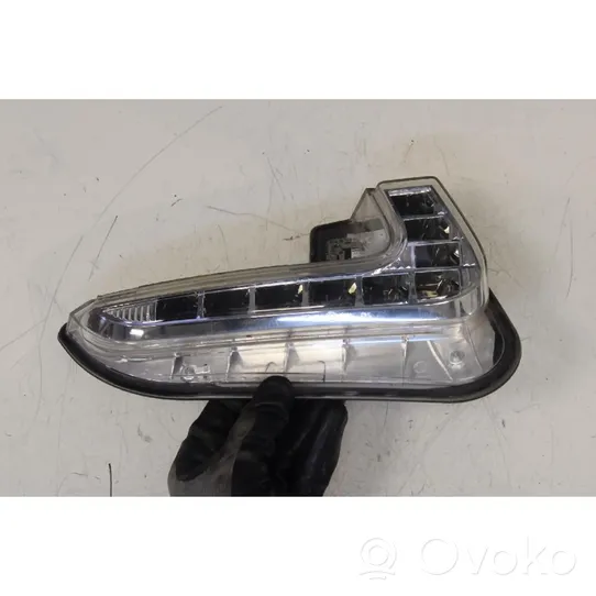 Renault Megane III Phare frontale 266006674R