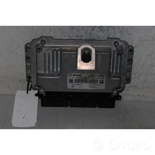 Renault Twingo III Fuel injection control unit/module 