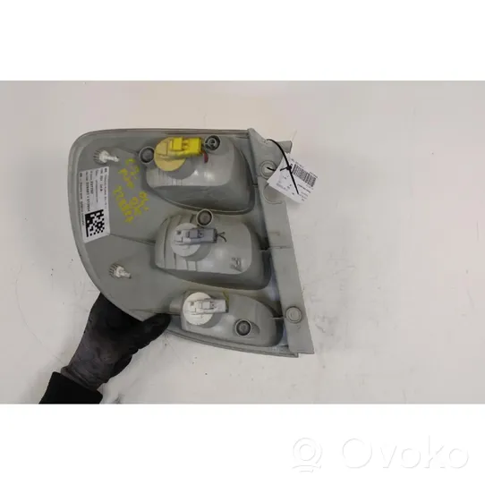 Citroen C3 Pluriel Lampa tylna 893998300