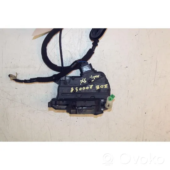 Renault Zoe Front door lock 