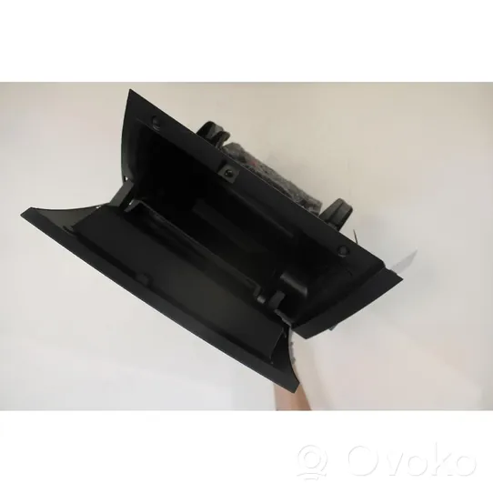 Renault Zoe Glove box 