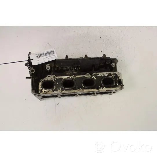 Opel Corsa D Culasse moteur 