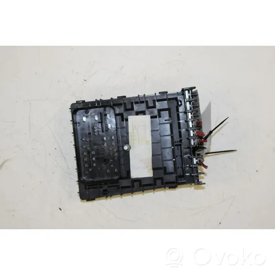 Audi Q3 8U Module de fusibles 