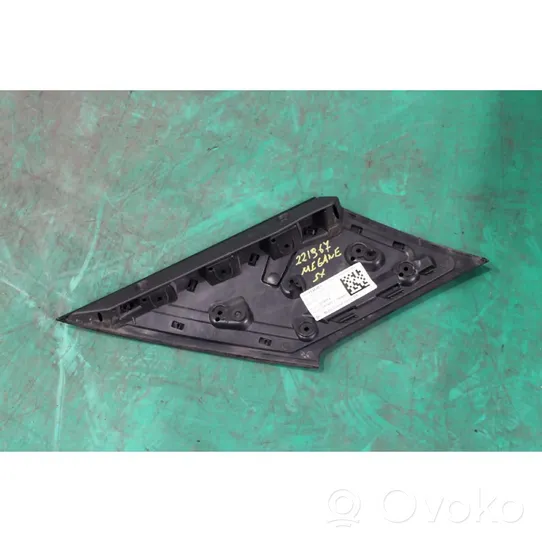 Renault Megane IV Windshield trim 