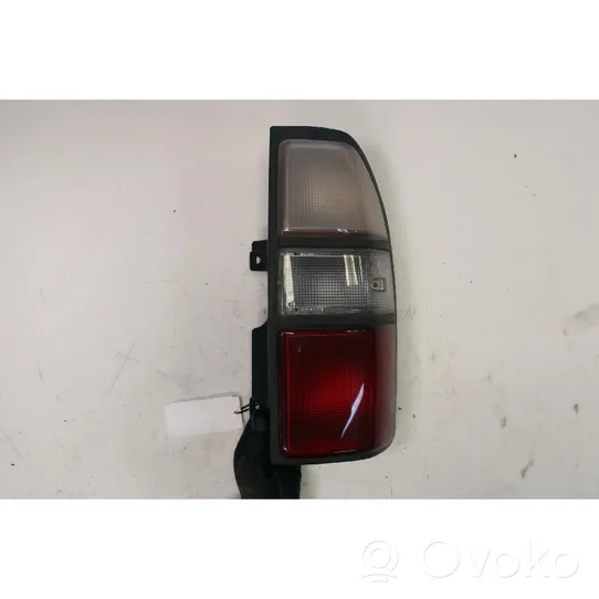 Toyota Land Cruiser (HDJ90) Lampa tylna 