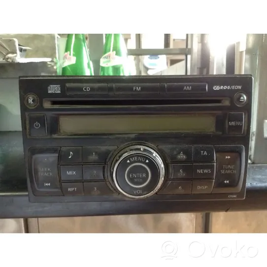 Nissan Navara D40 Panel / Radioodtwarzacz CD/DVD/GPS 