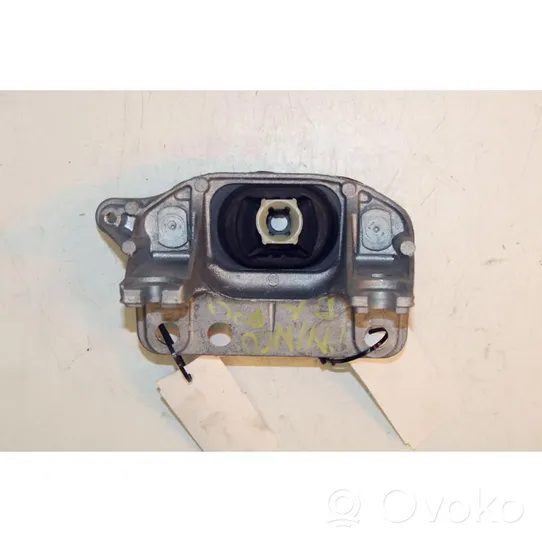 Renault Twingo III Engine mount bracket 