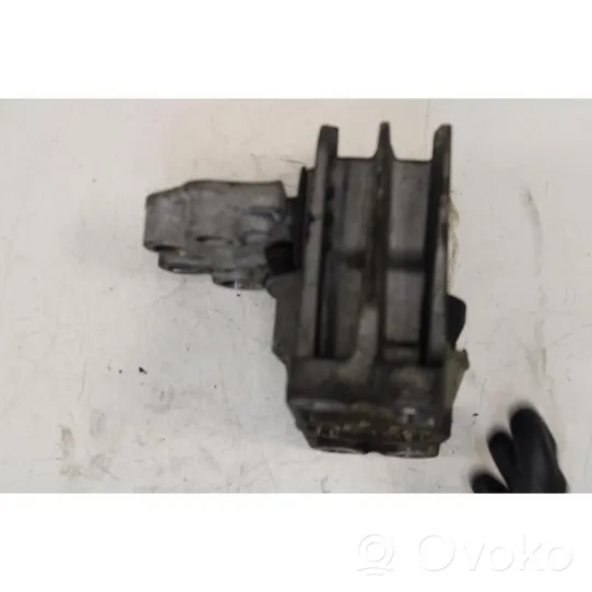 Ford Transit Custom Engine mount bracket 