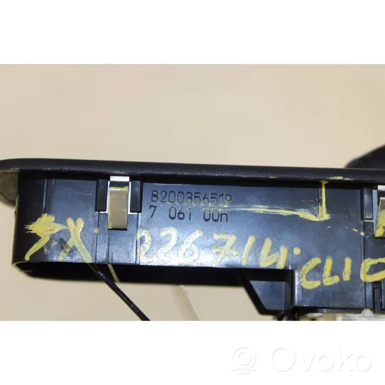 Renault Clio III Electric window control switch 