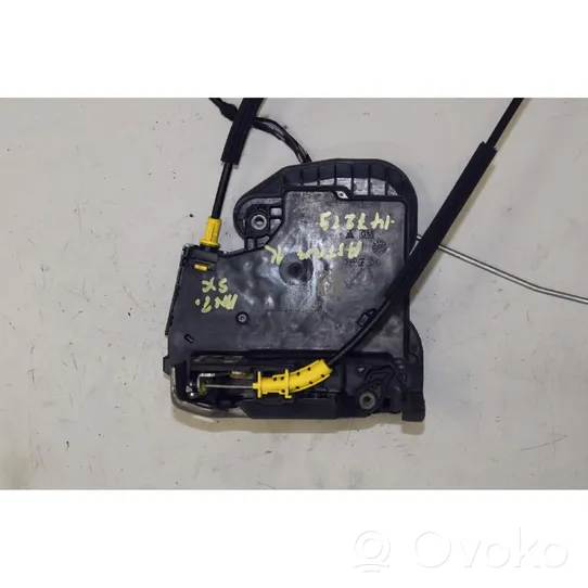 Opel Astra K Front door lock 