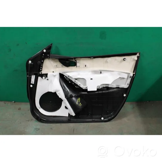 Mazda 3 II Etuoven verhoilu 