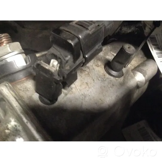 Toyota Land Cruiser (J120) Starter motor 