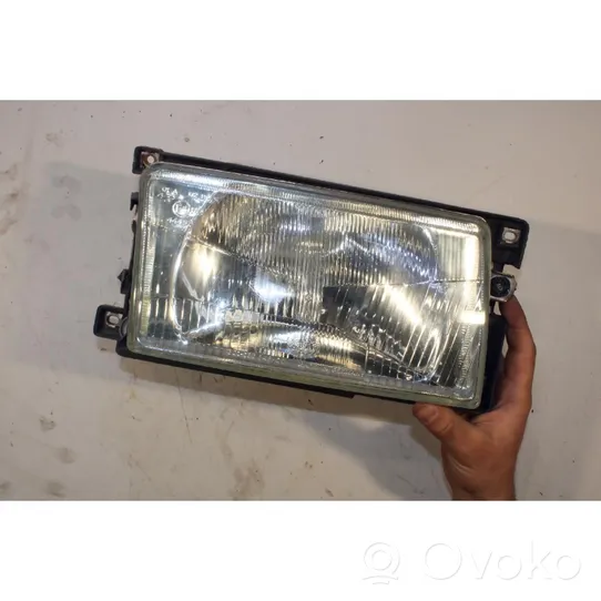 Volkswagen Polo II 86C 2F Headlight/headlamp 