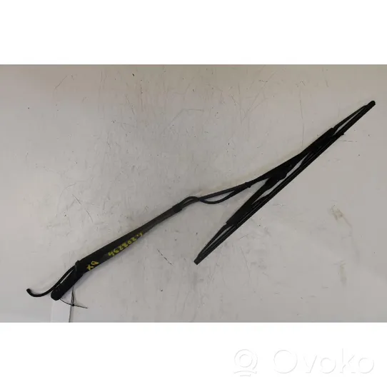 Alfa Romeo Spider Front wiper blade arm 