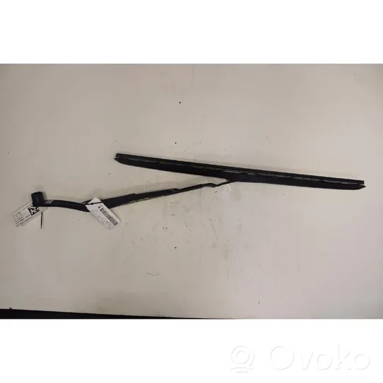 Hyundai Ioniq Front wiper blade arm 