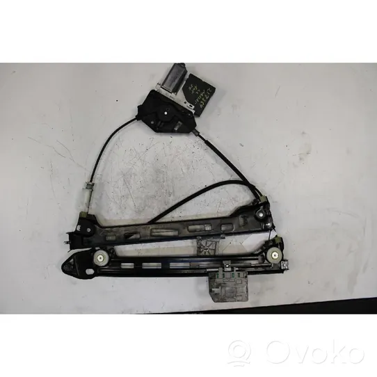 Volkswagen PASSAT CC Front door window regulator with motor 