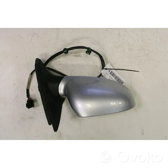 Volkswagen Jetta V Front door electric wing mirror 