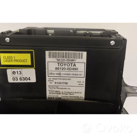 Toyota Yaris Radio/CD/DVD/GPS-pääyksikkö 86120-0D490