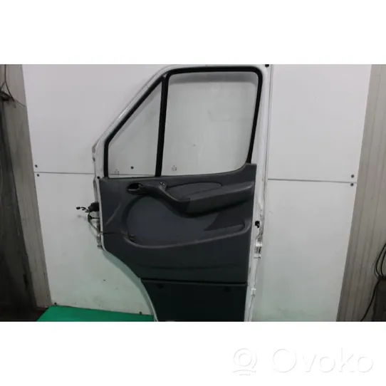 Mercedes-Benz Sprinter W901 W902 W903 W904 Portiera anteriore 