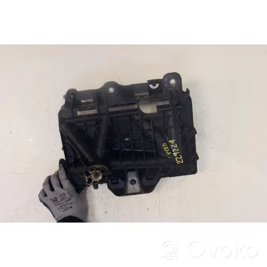 Volkswagen Polo V 6R Support boîte de batterie 